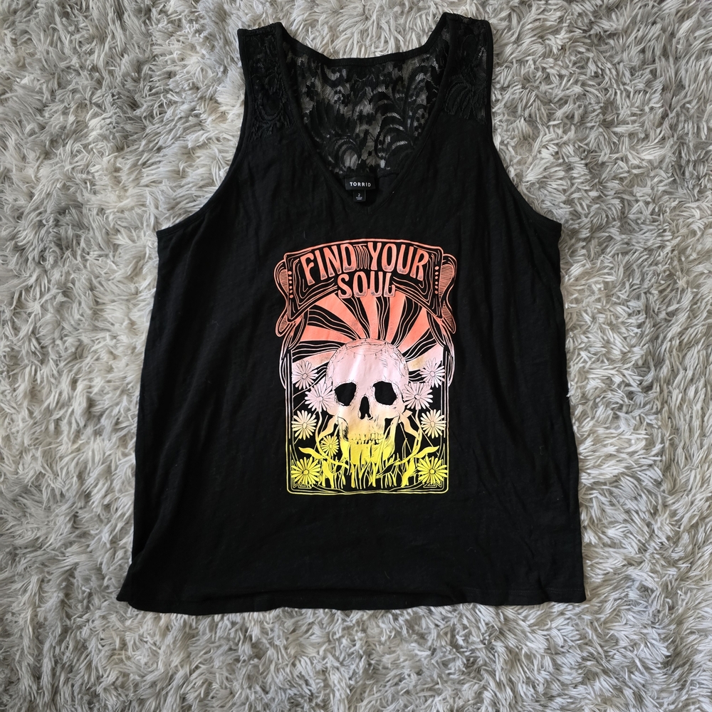 Torrid Graphic Classic Fit Heritage Slub V-Neck Lace Inset Tank - Size 2